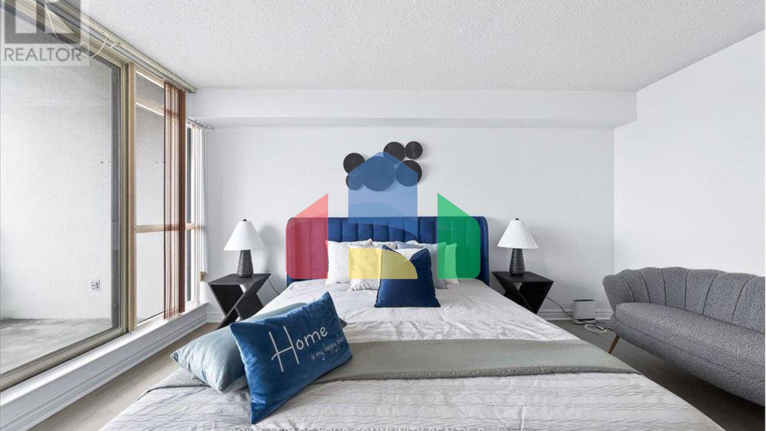 Residential - Condo/Apartment - Richmond Hill, Canada - Canada