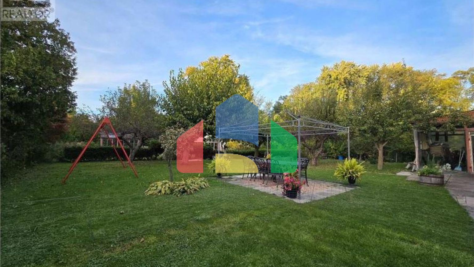 Residential - Single Family Home - Richmond Hill, Canada - Canada