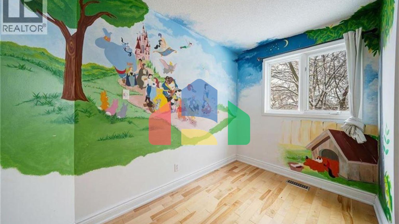 Residential - Single Family Home - Richmond Hill, Canada - Canada