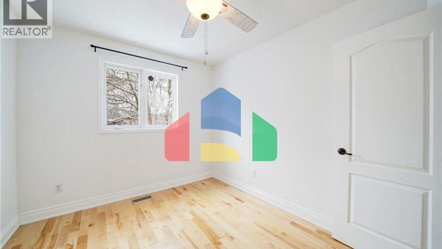 Residential - Single Family Home - Richmond Hill, Canada - Canada