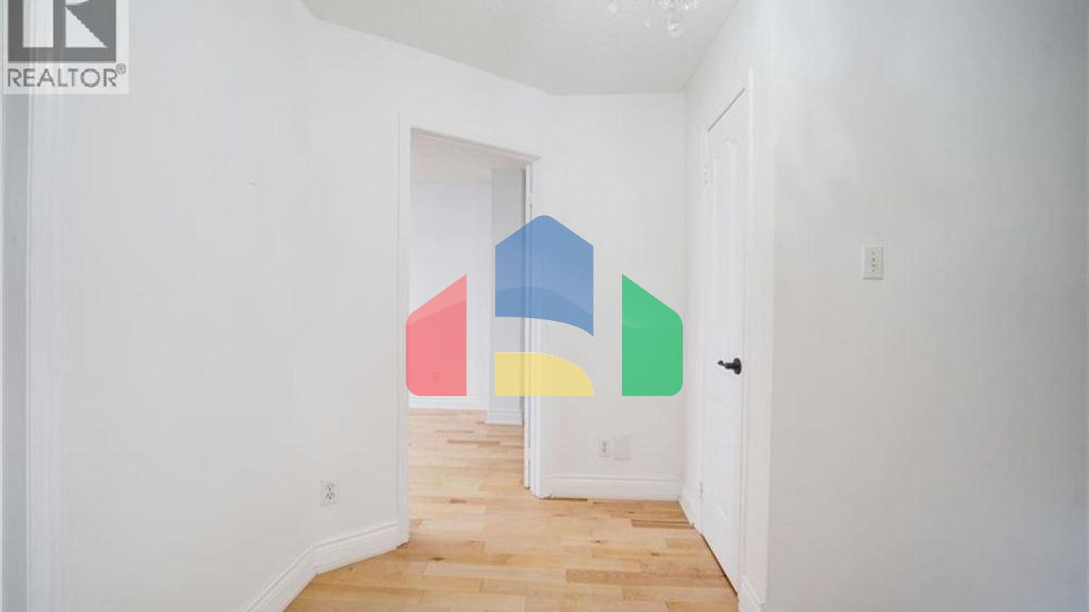 Residential - Single Family Home - Richmond Hill, Canada - Canada