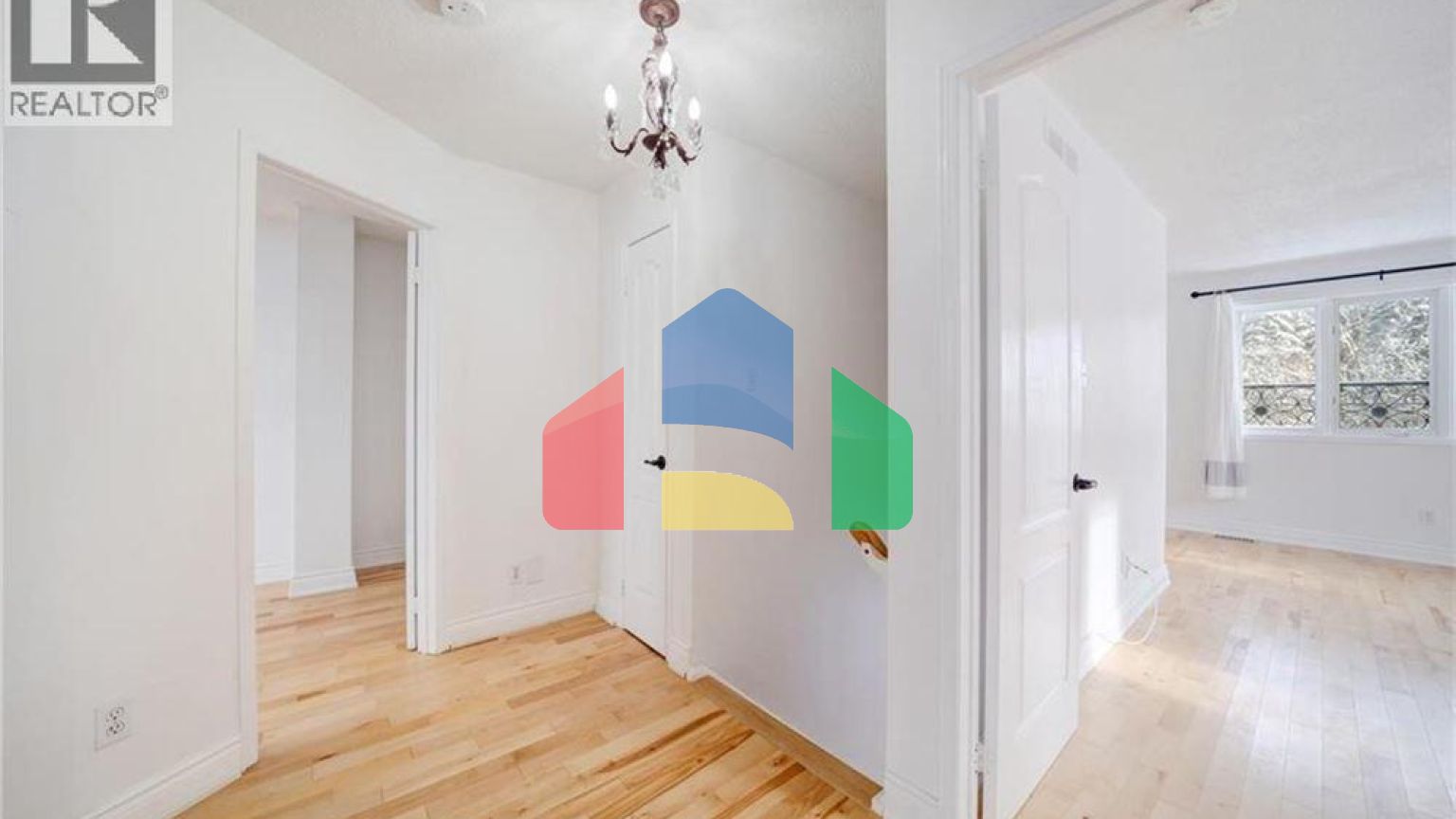 Residential - Single Family Home - Richmond Hill, Canada - Canada