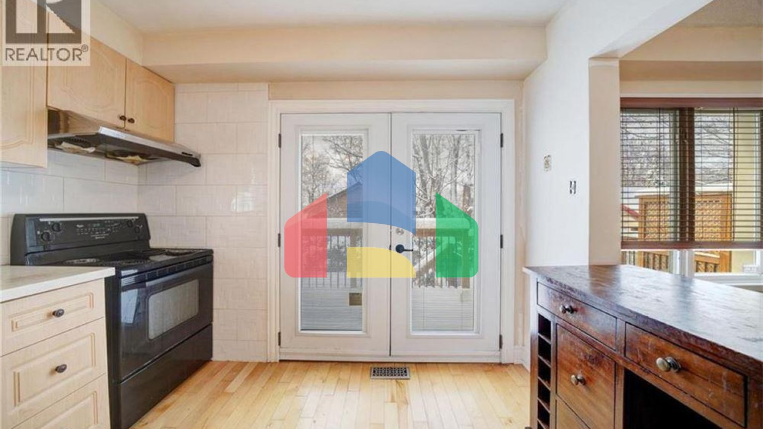 Residential - Single Family Home - Richmond Hill, Canada - Canada