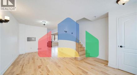 Residential - Single Family Home - Richmond Hill, Canada - Canada