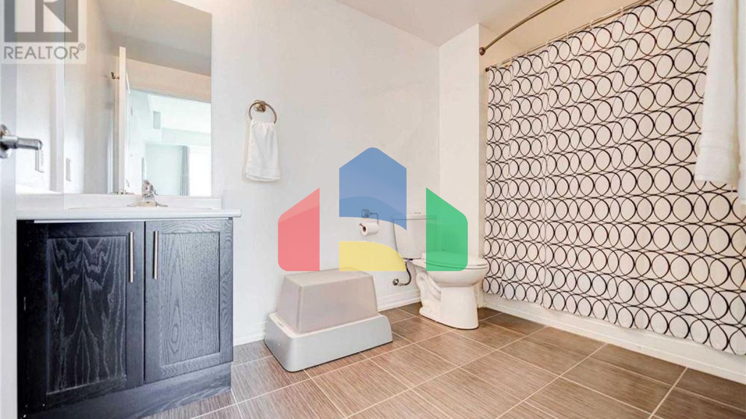 Residential - Condo/Apartment - Richmond Hill, Canada - Canada