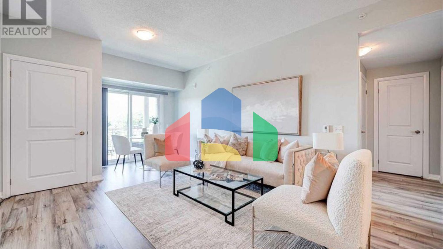 Residential - Condo/Apartment - Richmond Hill, Canada - Canada