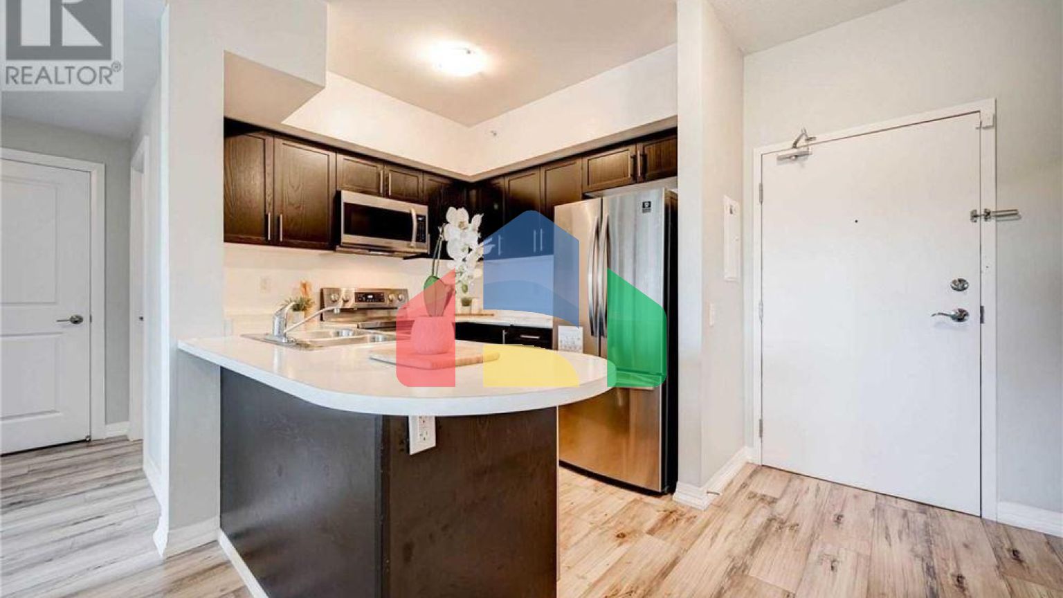 Residential - Condo/Apartment - Richmond Hill, Canada - Canada