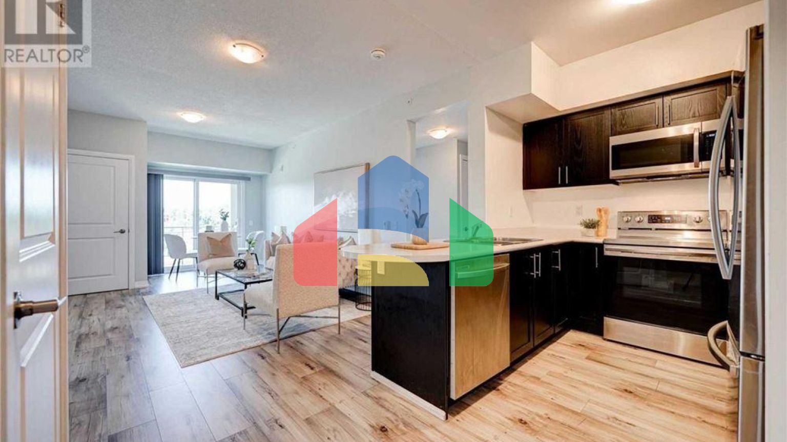 Residential - Condo/Apartment - Richmond Hill, Canada - Canada