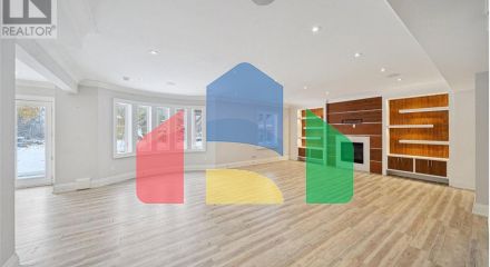 Residential - Single Family Home - Richmond Hill, Canada - Canada