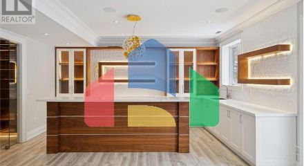 Residential - Single Family Home - Richmond Hill, Canada - Canada