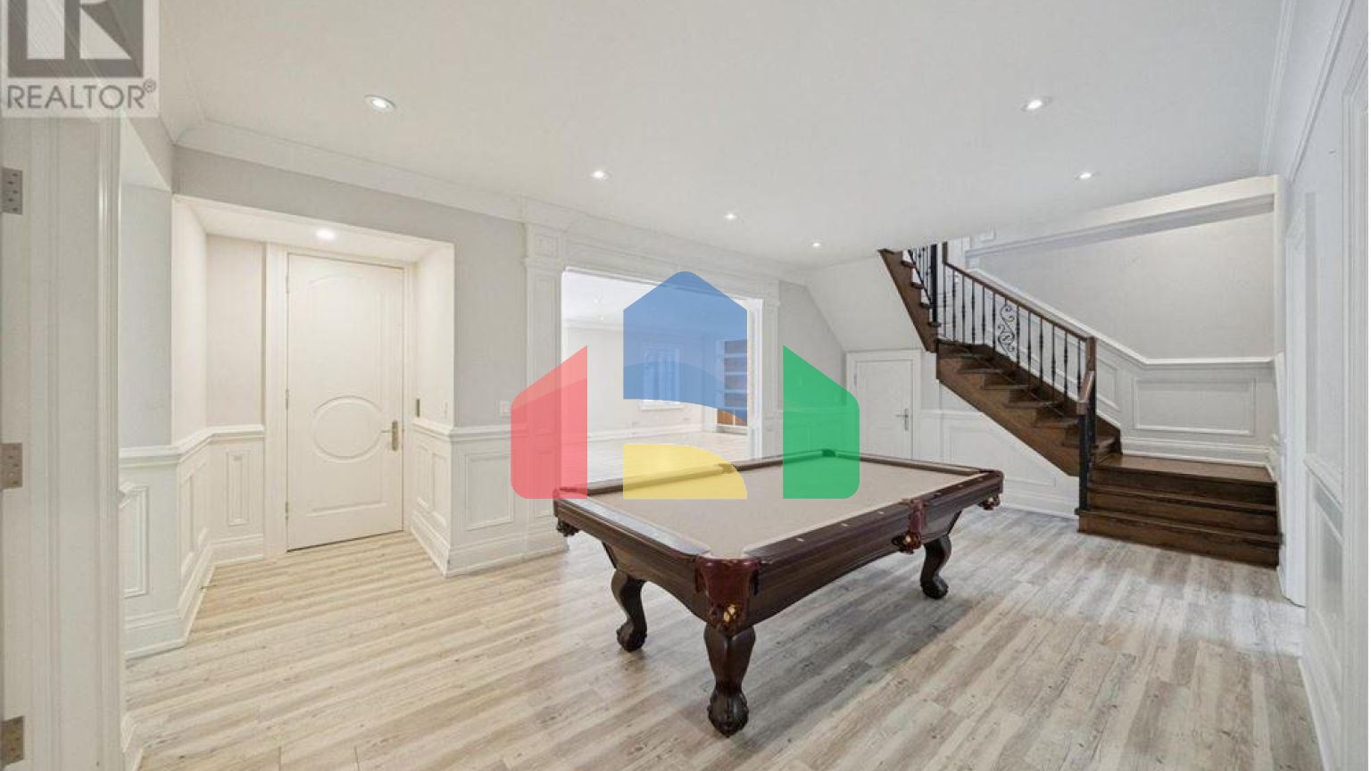 Residential - Single Family Home - Richmond Hill, Canada - Canada