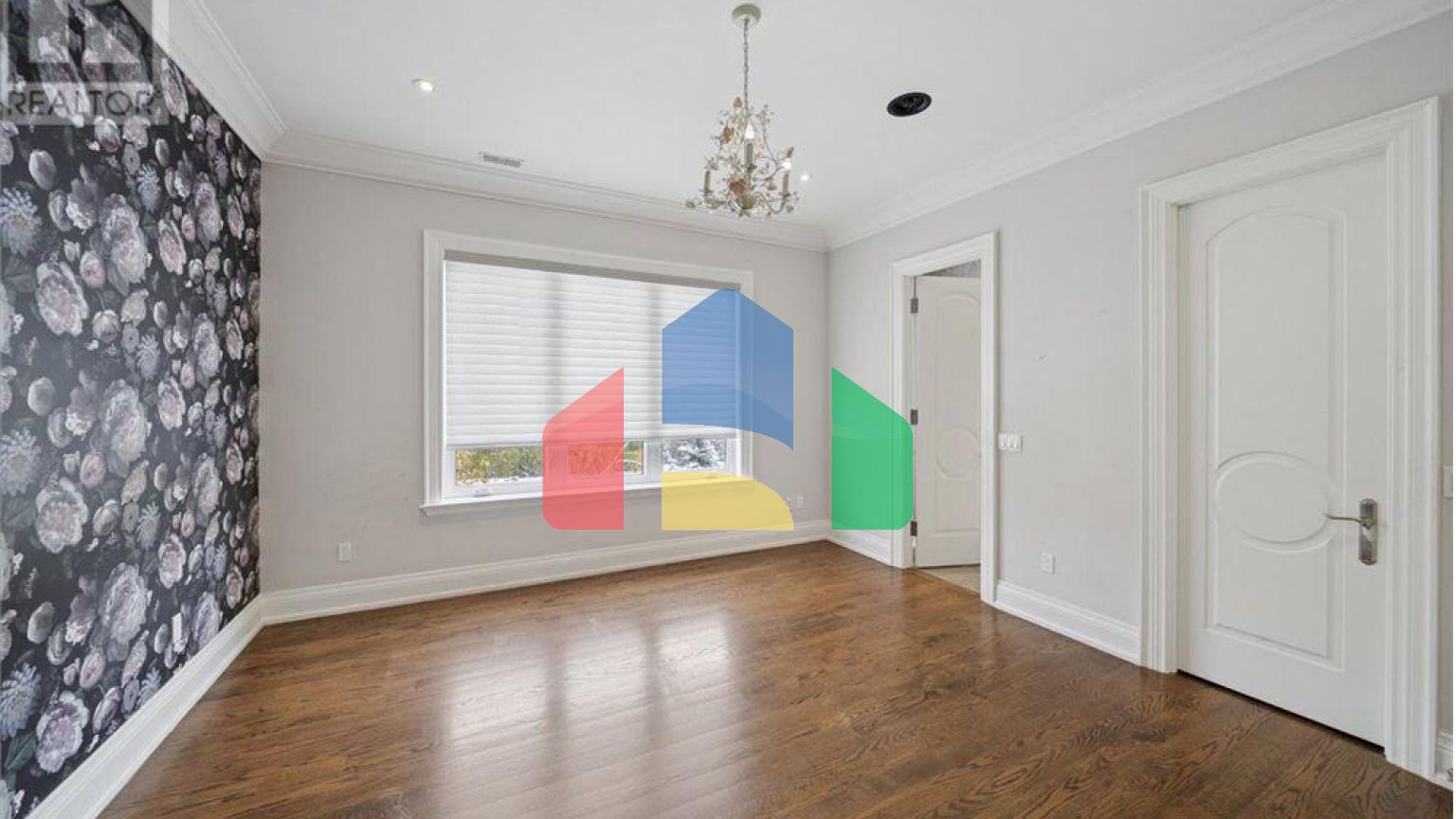 Residential - Single Family Home - Richmond Hill, Canada - Canada