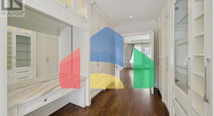 Residential - Single Family Home - Richmond Hill, Canada - Canada