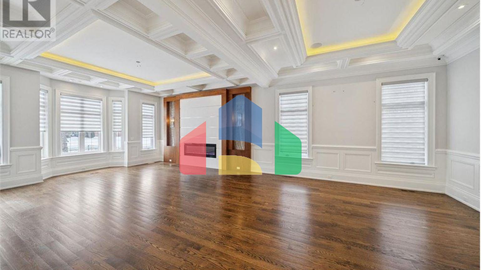 Residential - Single Family Home - Richmond Hill, Canada - Canada