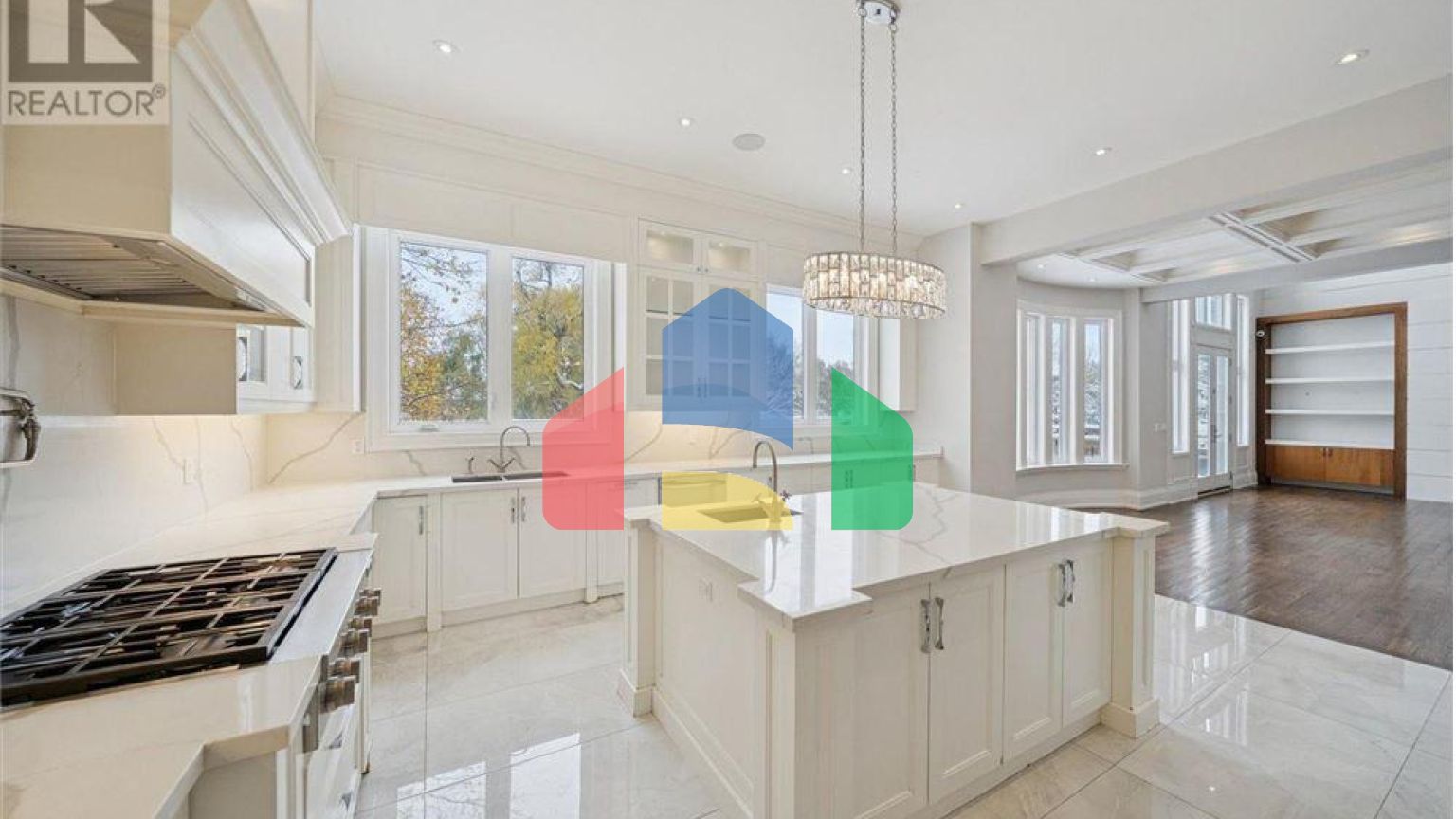 Residential - Single Family Home - Richmond Hill, Canada - Canada