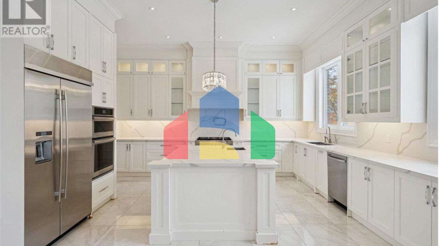 Residential - Single Family Home - Richmond Hill, Canada - Canada