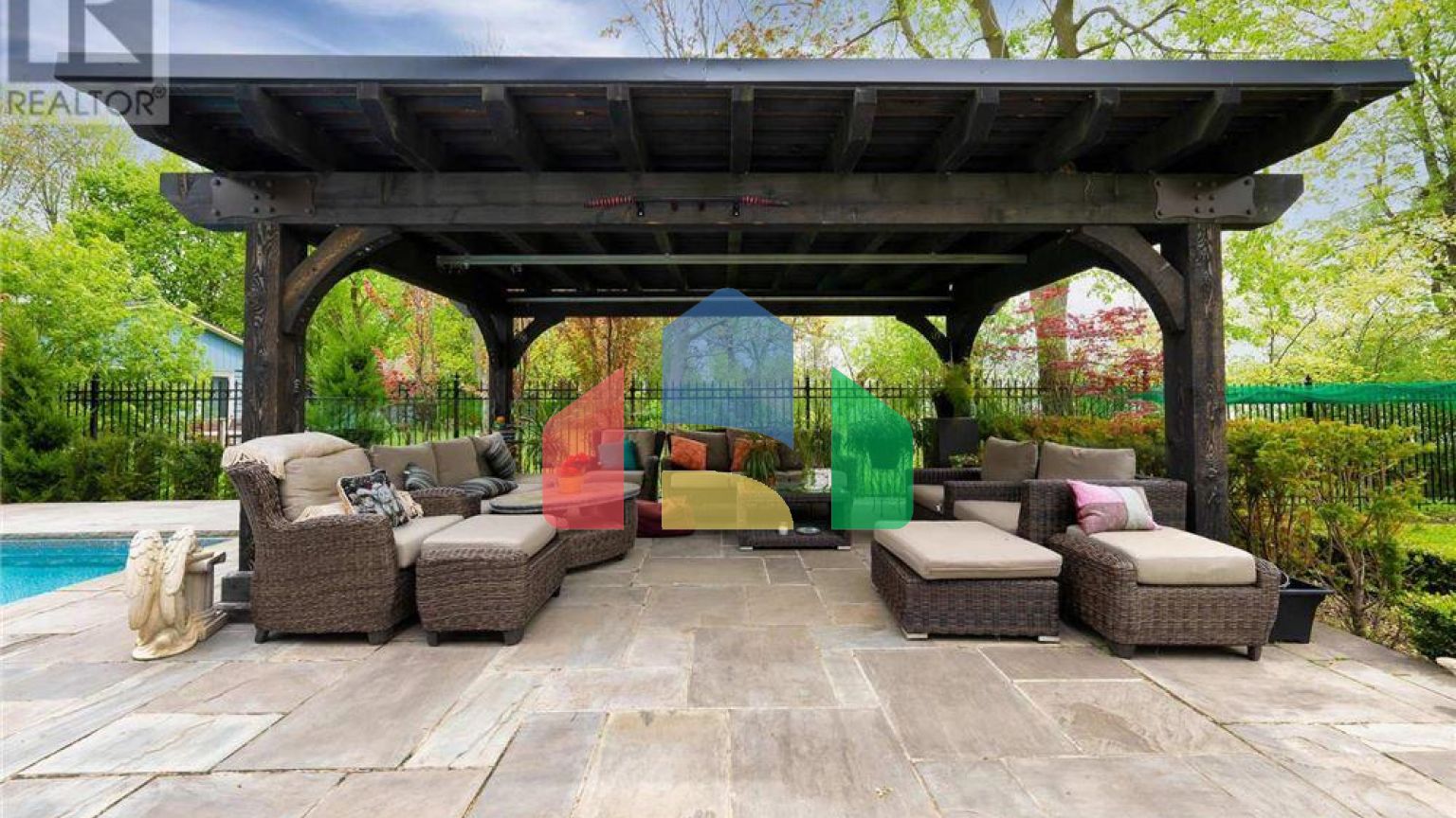 Residential - Single Family Home - Richmond Hill, Canada - Canada