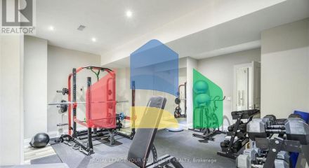 Residential - Single Family Home - Richmond Hill, Canada - Canada