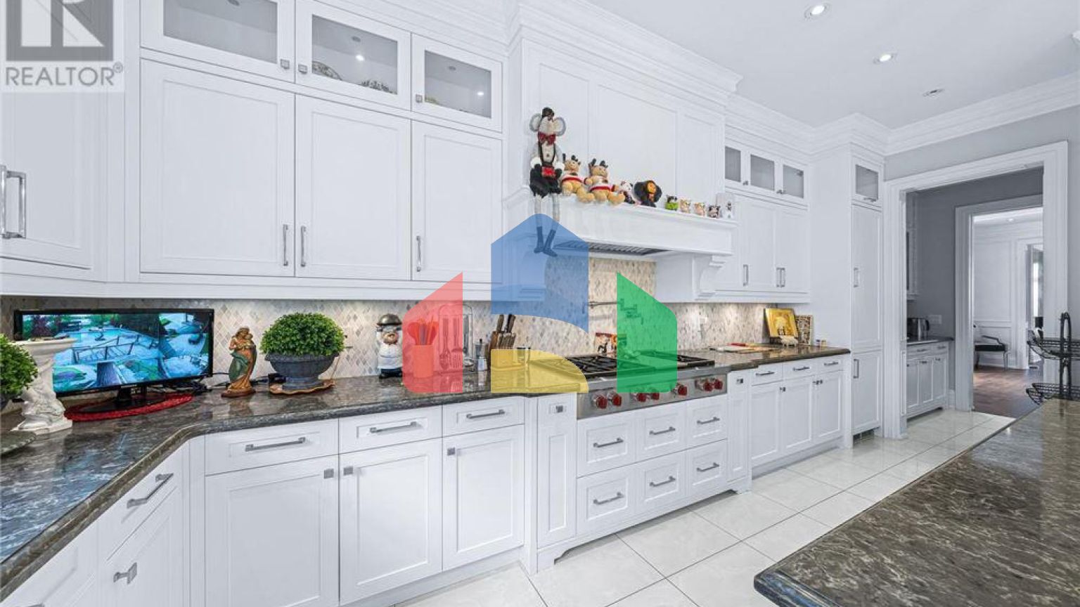 Residential - Single Family Home - Richmond Hill, Canada - Canada