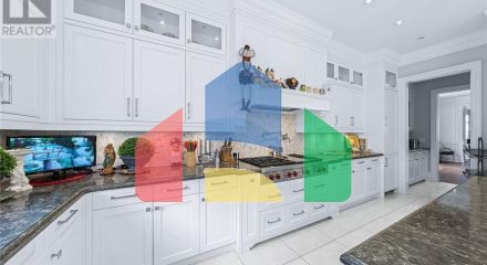 Residential - Single Family Home - Richmond Hill, Canada - Canada