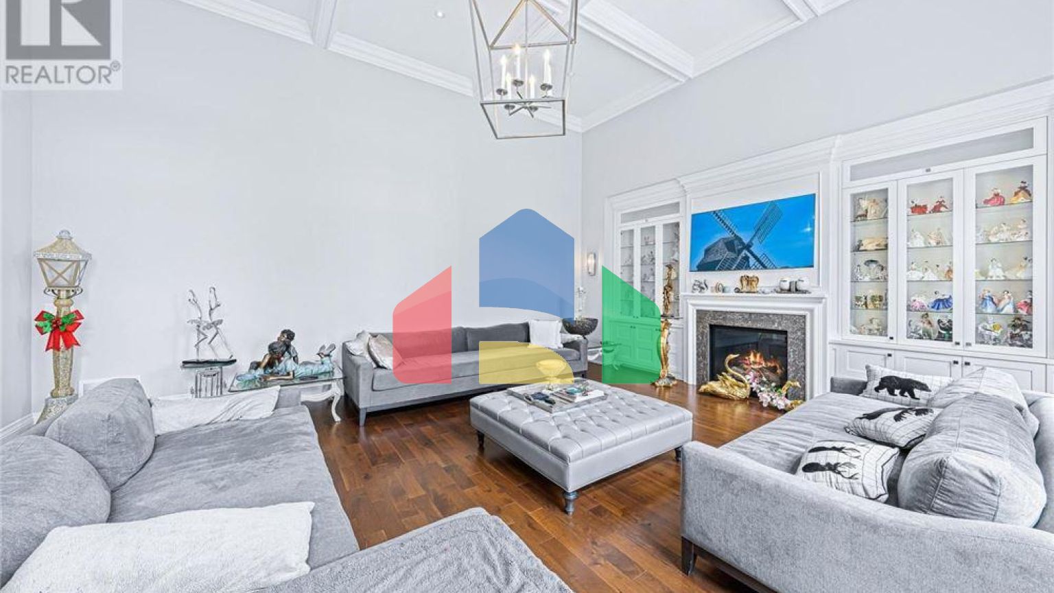 Residential - Single Family Home - Richmond Hill, Canada - Canada