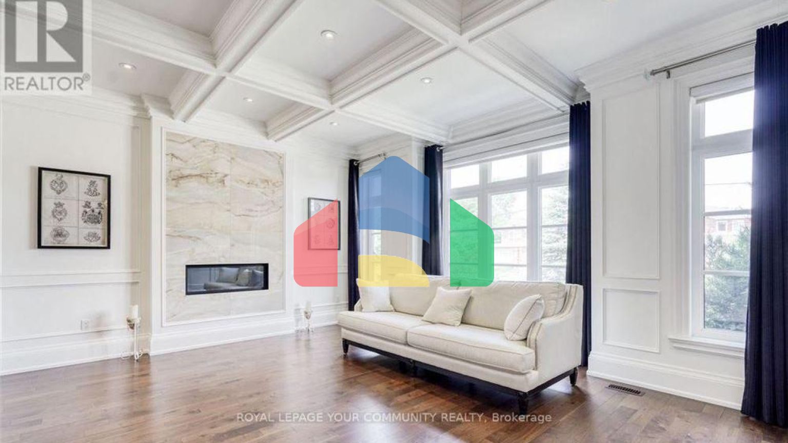 Residential - Single Family Home - Richmond Hill, Canada - Canada