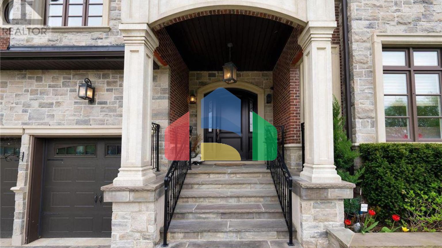 Residential - Single Family Home - Richmond Hill, Canada - Canada