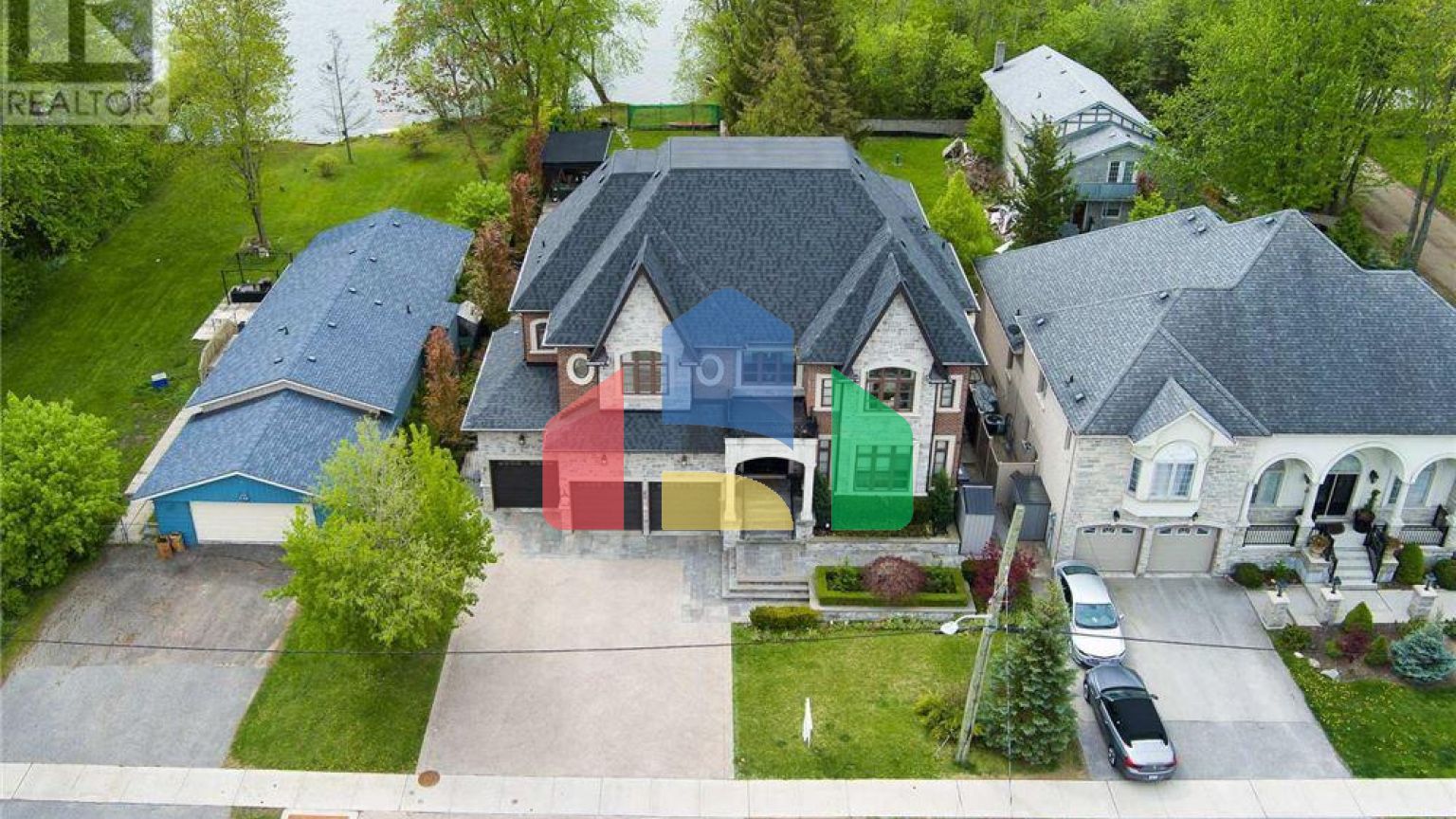 Residential - Single Family Home - Richmond Hill, Canada - Canada