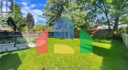 Residential - Single Family Home - Richmond Hill, Canada - Canada