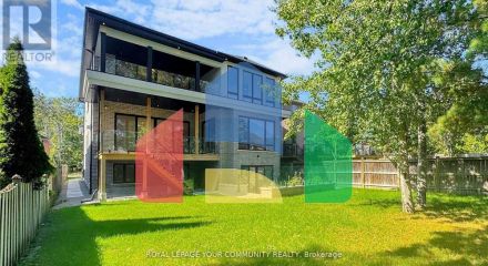 Residential - Single Family Home - Richmond Hill, Canada - Canada