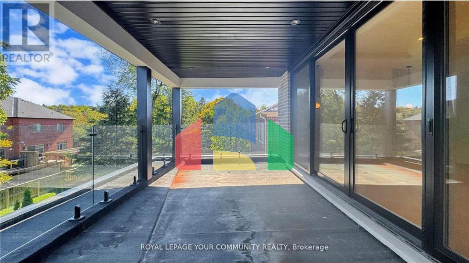 Residential - Single Family Home - Richmond Hill, Canada - Canada