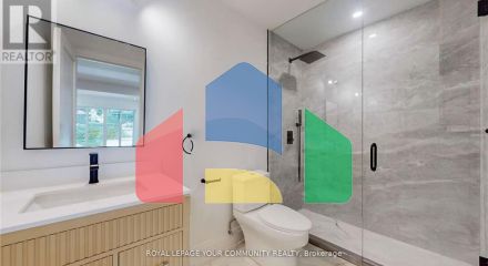 Residential - Single Family Home - Richmond Hill, Canada - Canada