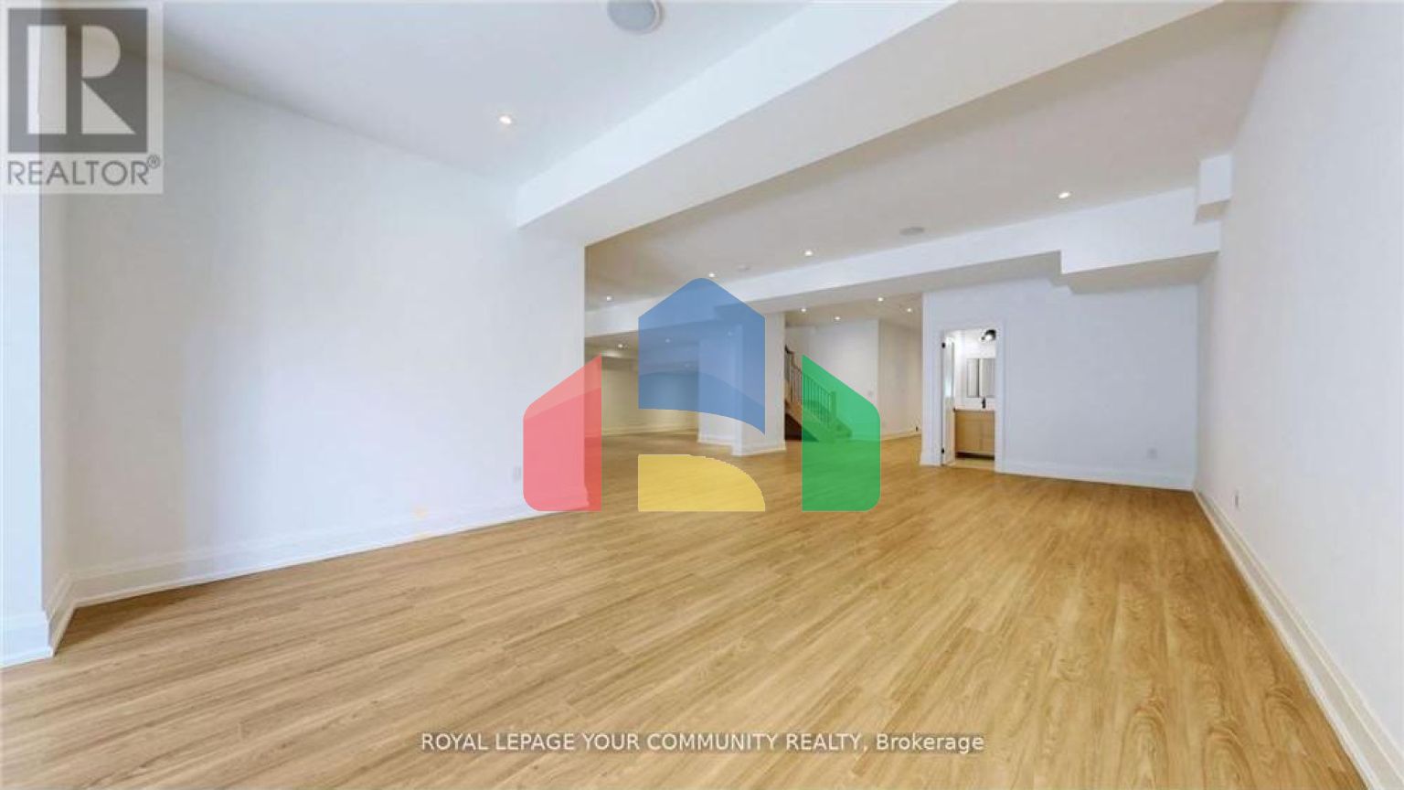 Residential - Single Family Home - Richmond Hill, Canada - Canada