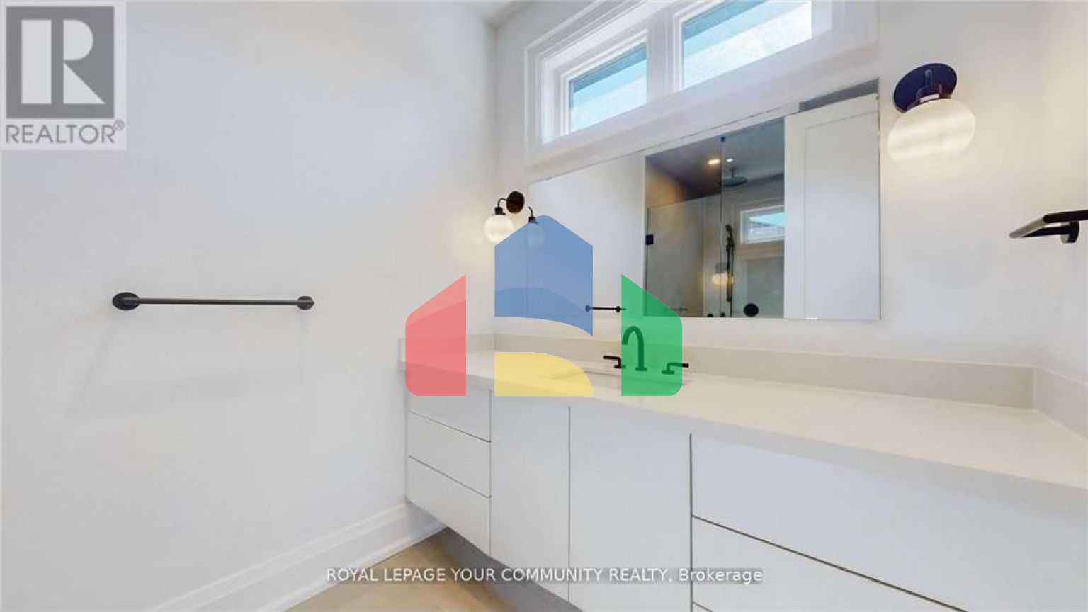 Residential - Single Family Home - Richmond Hill, Canada - Canada