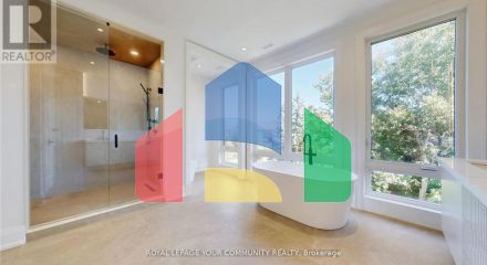 Residential - Single Family Home - Richmond Hill, Canada - Canada