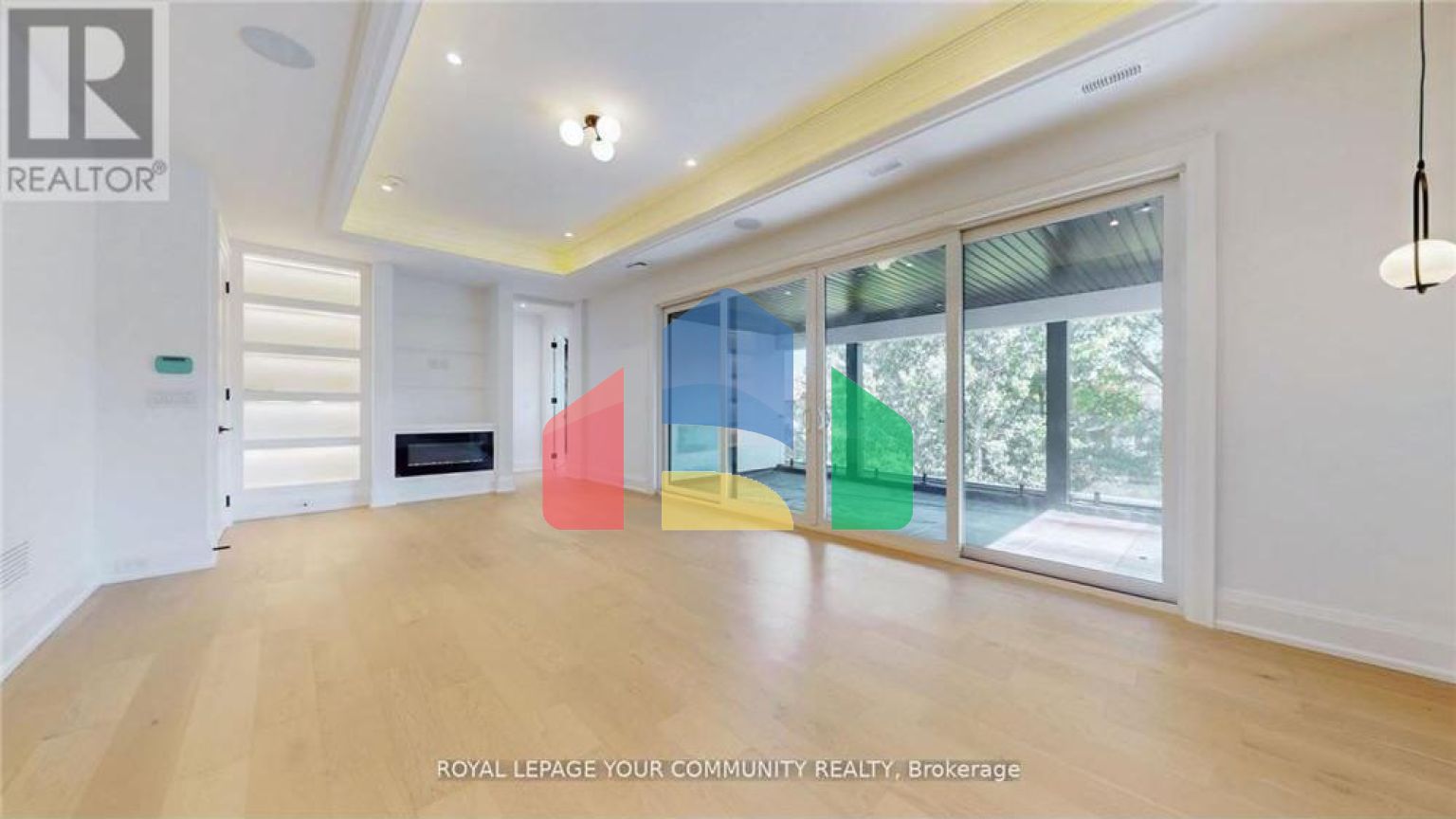 Residential - Single Family Home - Richmond Hill, Canada - Canada