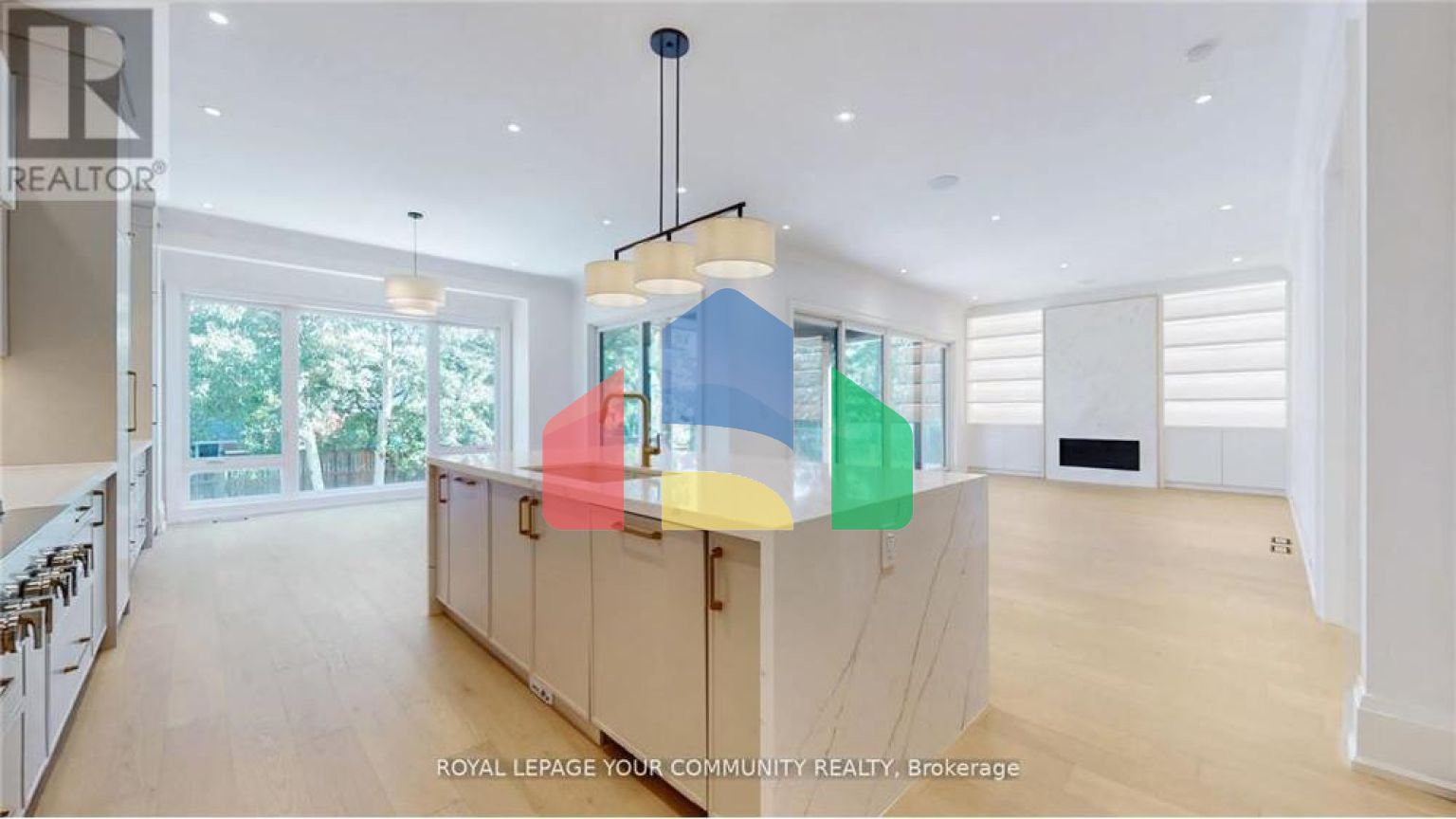 Residential - Single Family Home - Richmond Hill, Canada - Canada