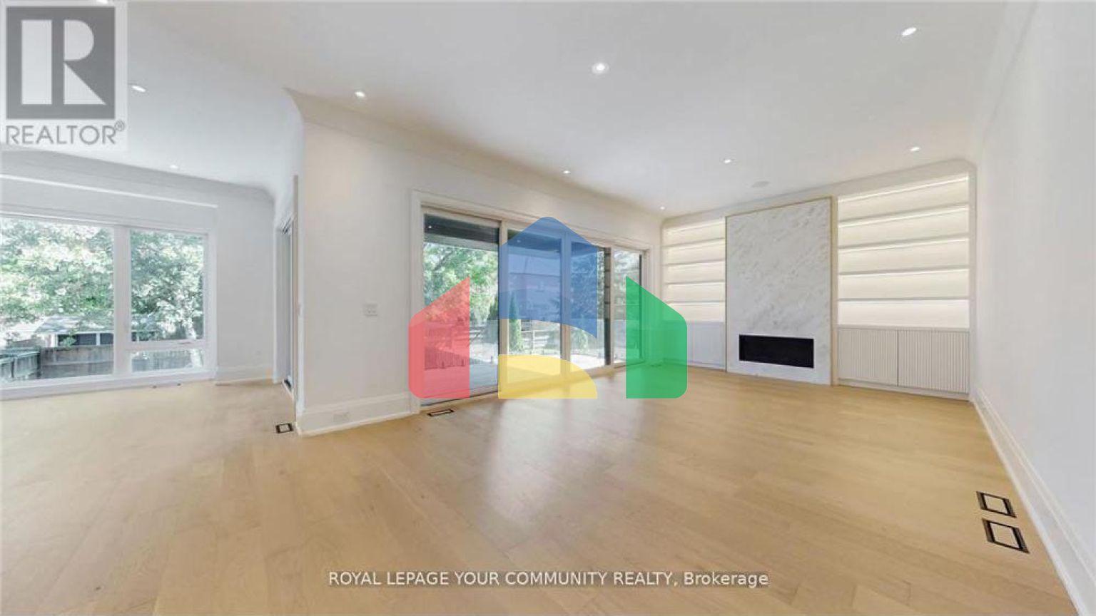 Residential - Single Family Home - Richmond Hill, Canada - Canada