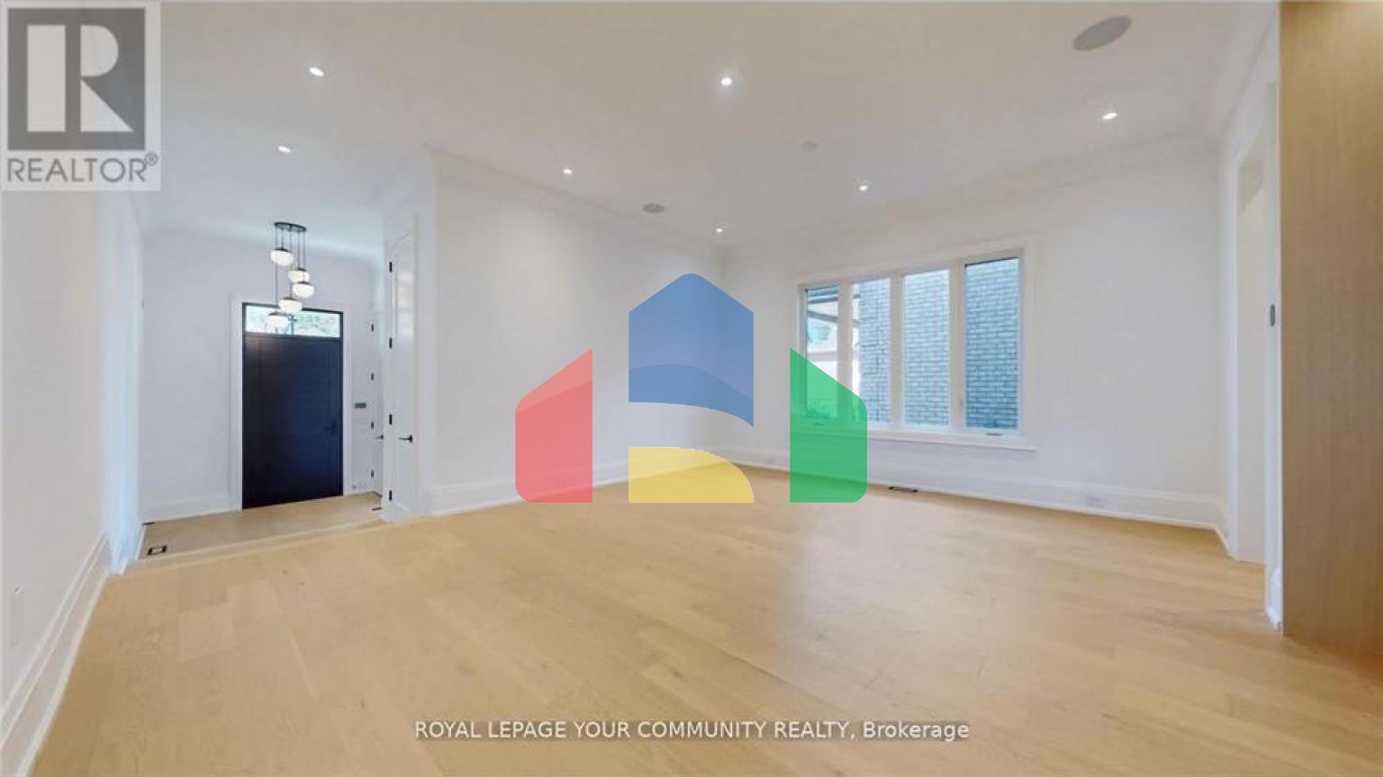 Residential - Single Family Home - Richmond Hill, Canada - Canada