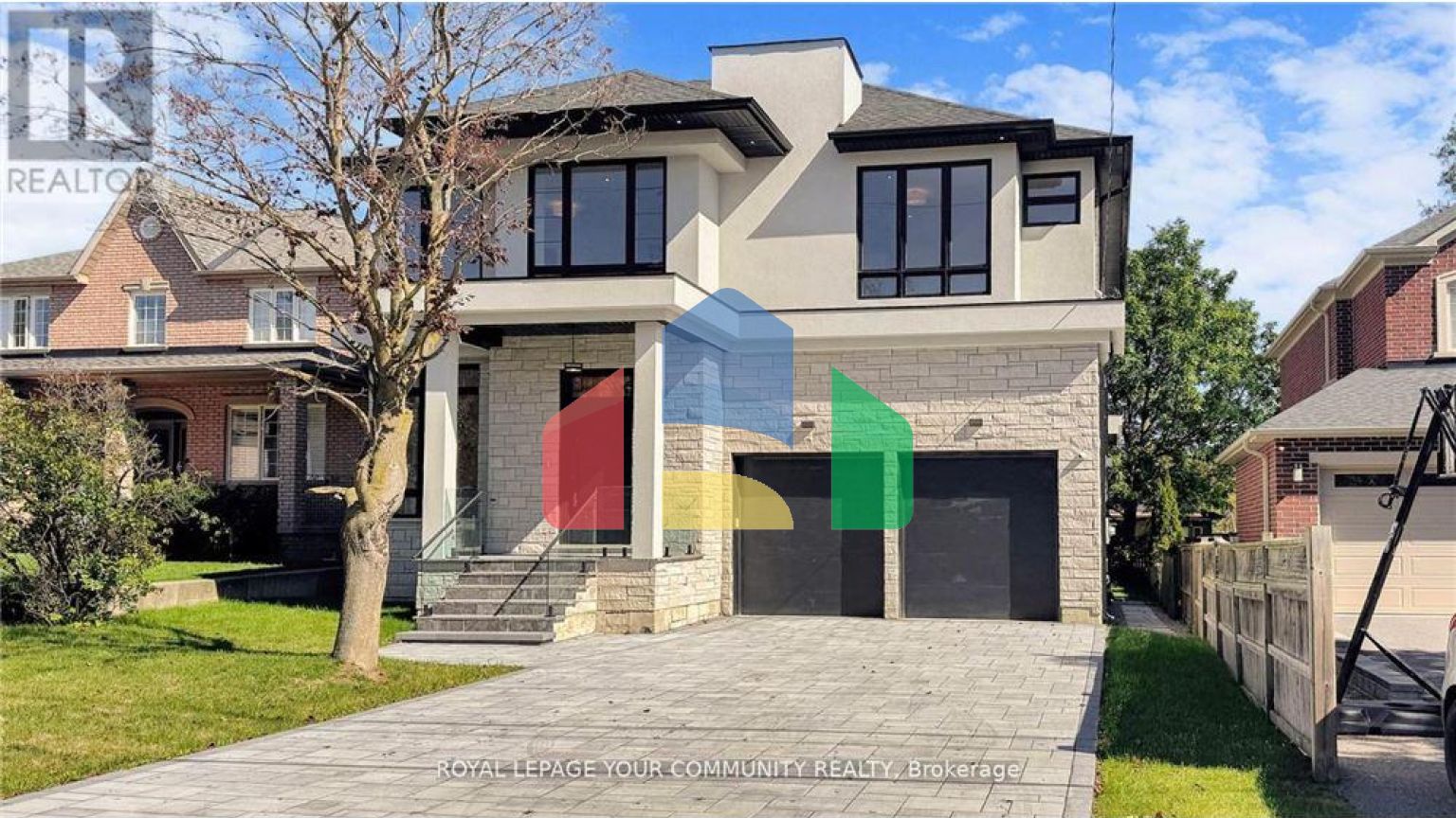 Residential - Single Family Home - Richmond Hill, Canada - Canada