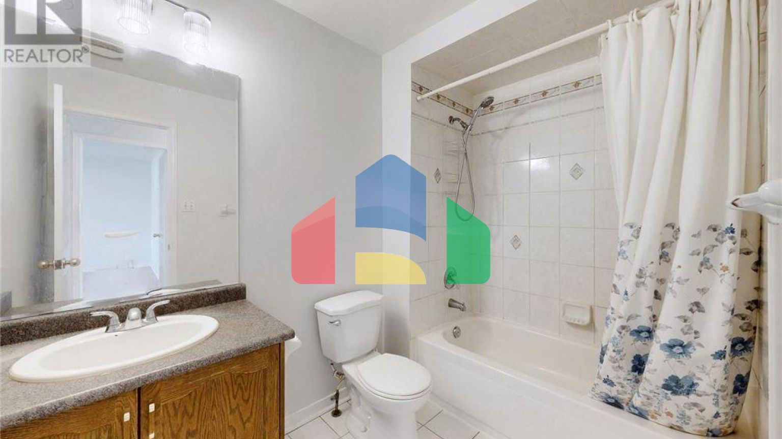 Residential - Single Family Home - Richmond Hill, Canada - Canada