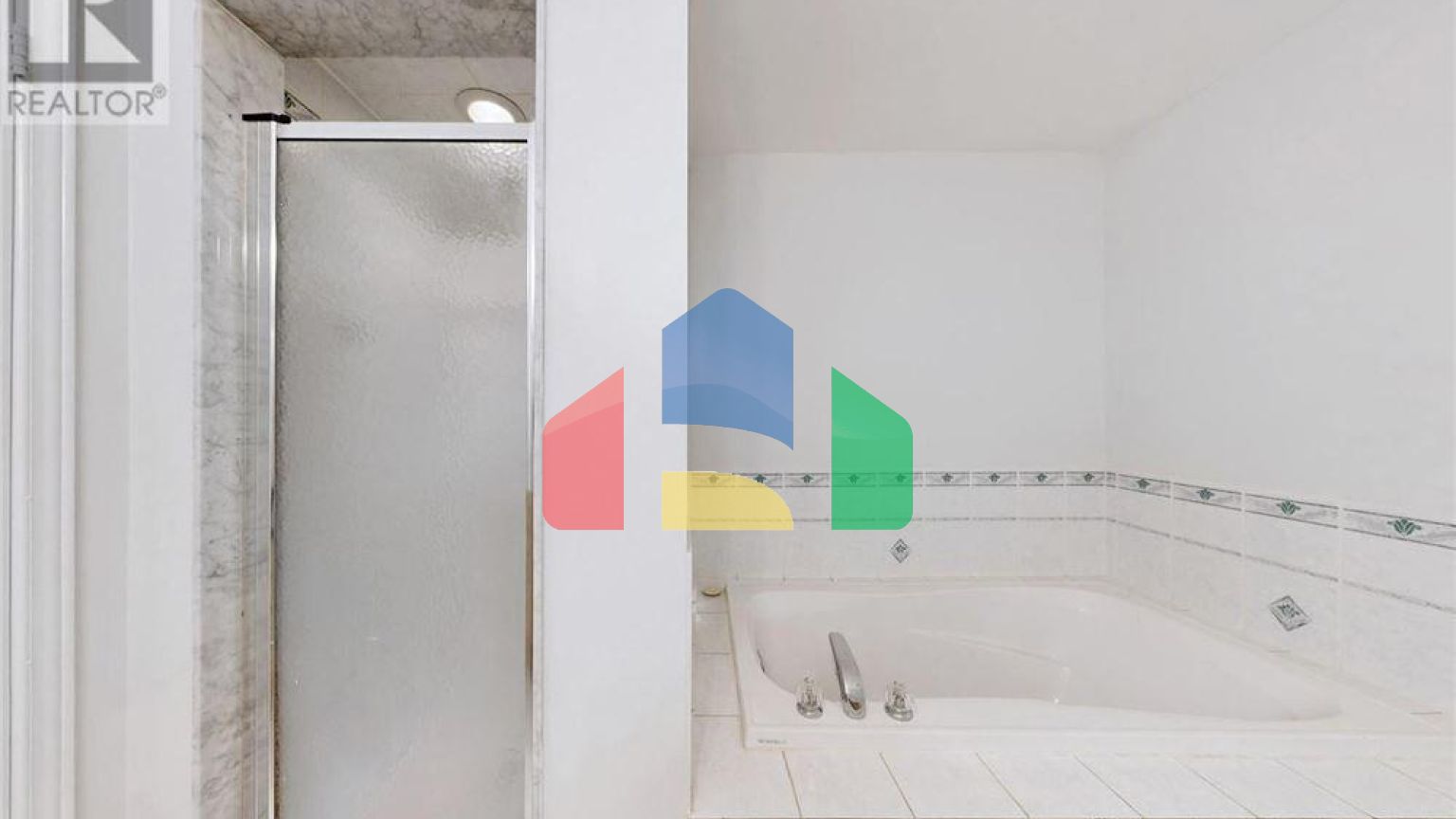 Residential - Single Family Home - Richmond Hill, Canada - Canada