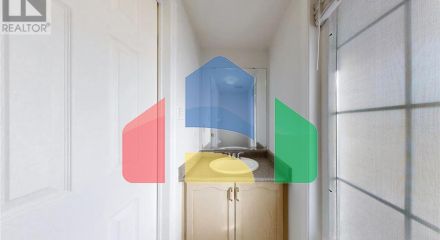 Residential - Single Family Home - Richmond Hill, Canada - Canada