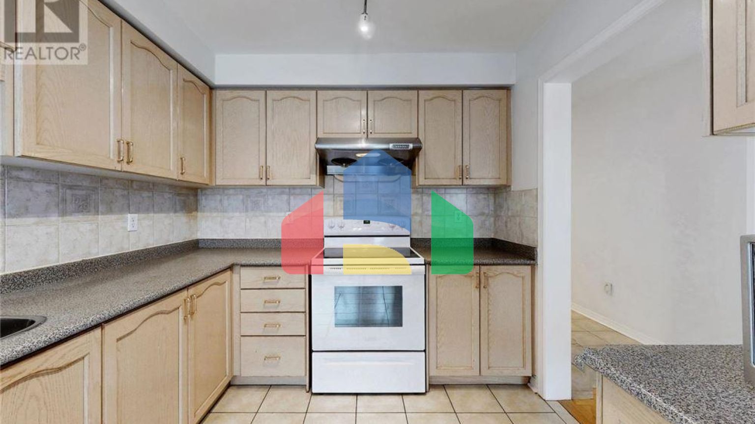 Residential - Single Family Home - Richmond Hill, Canada - Canada