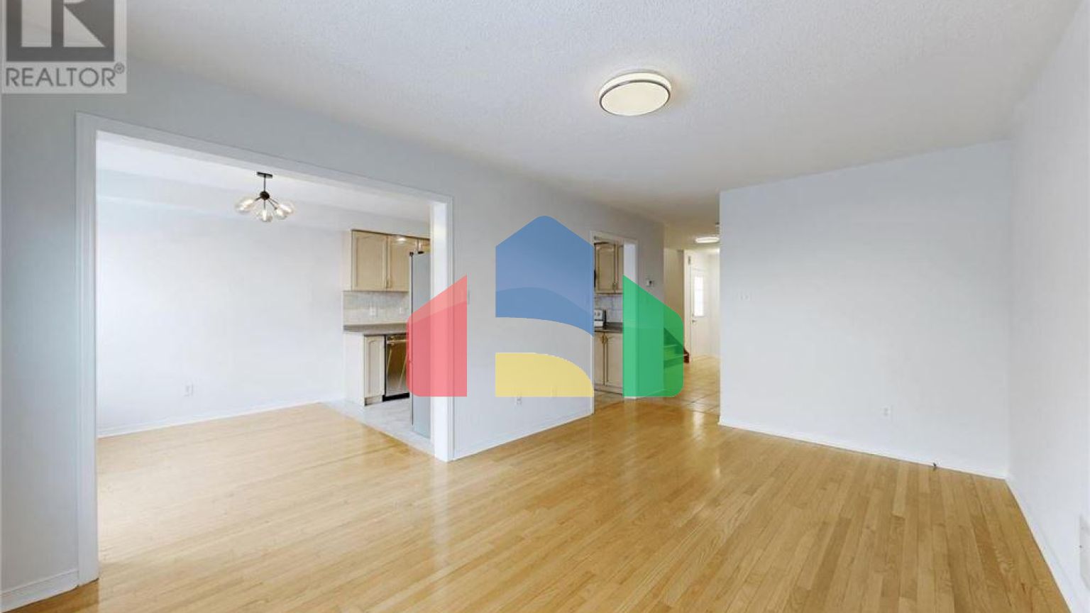 Residential - Single Family Home - Richmond Hill, Canada - Canada