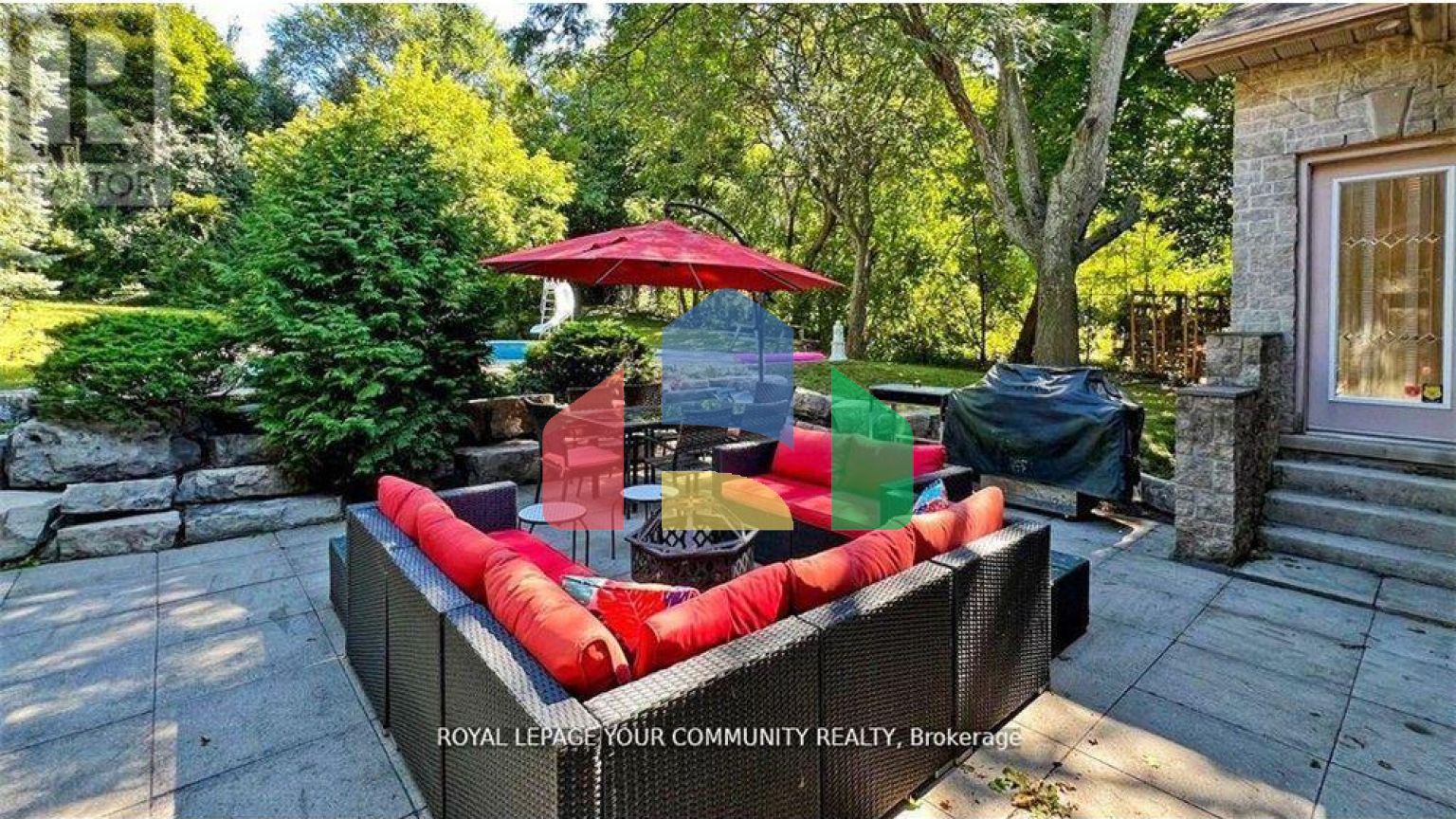 Residential - Single Family Home - Richmond Hill, Canada - Canada