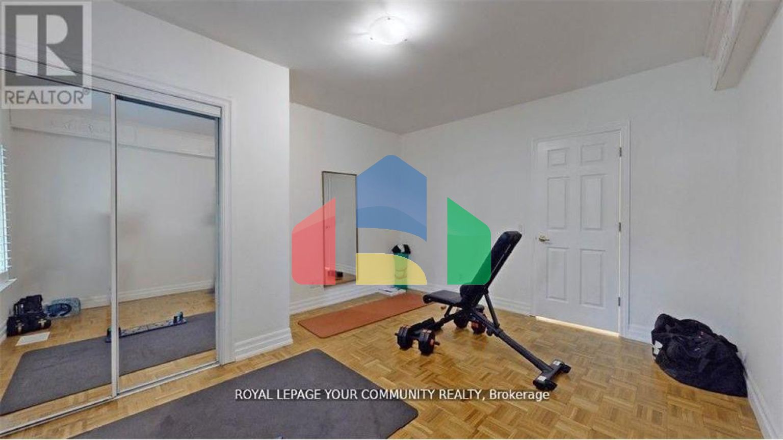 Residential - Single Family Home - Richmond Hill, Canada - Canada