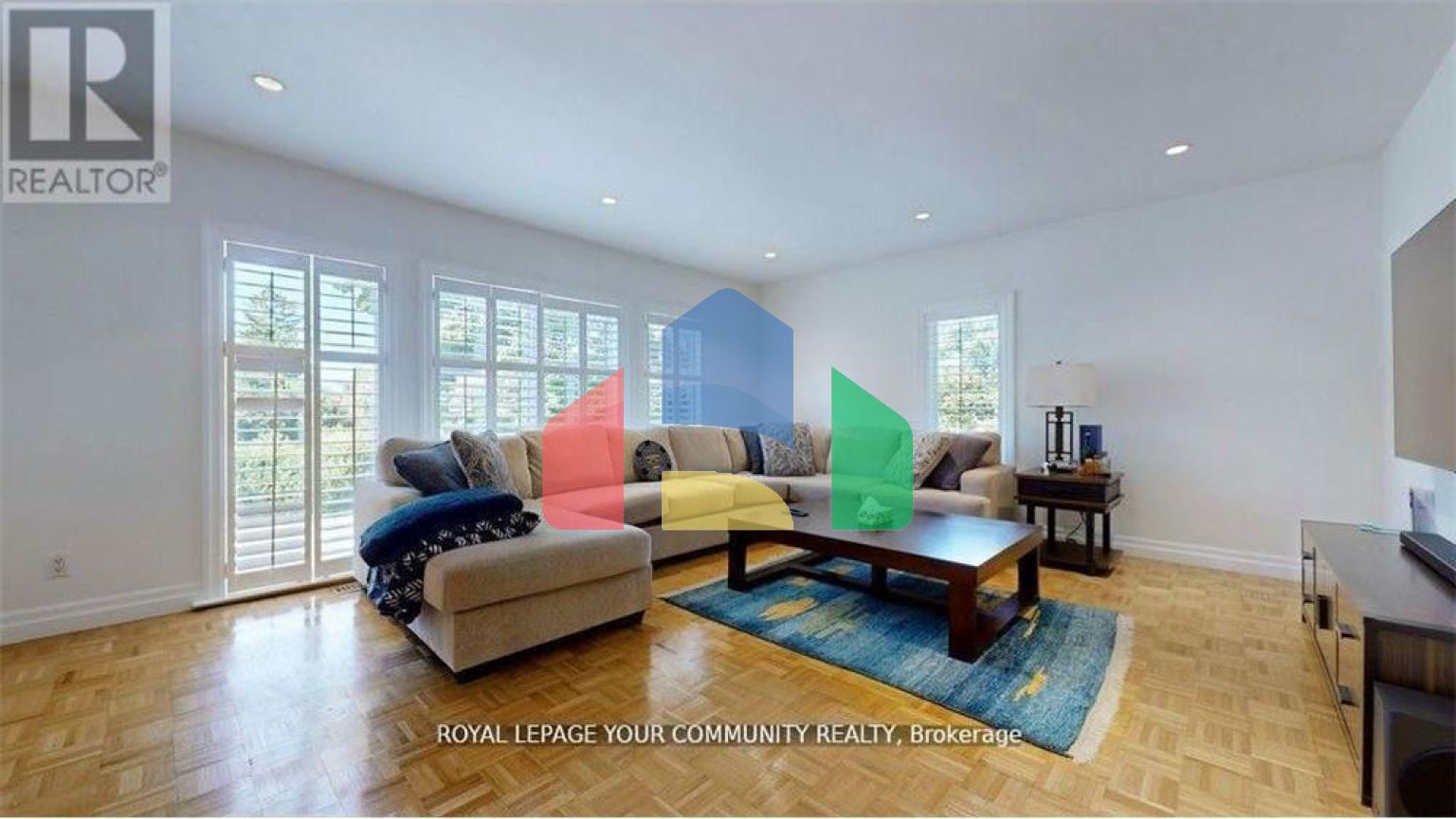 Residential - Single Family Home - Richmond Hill, Canada - Canada