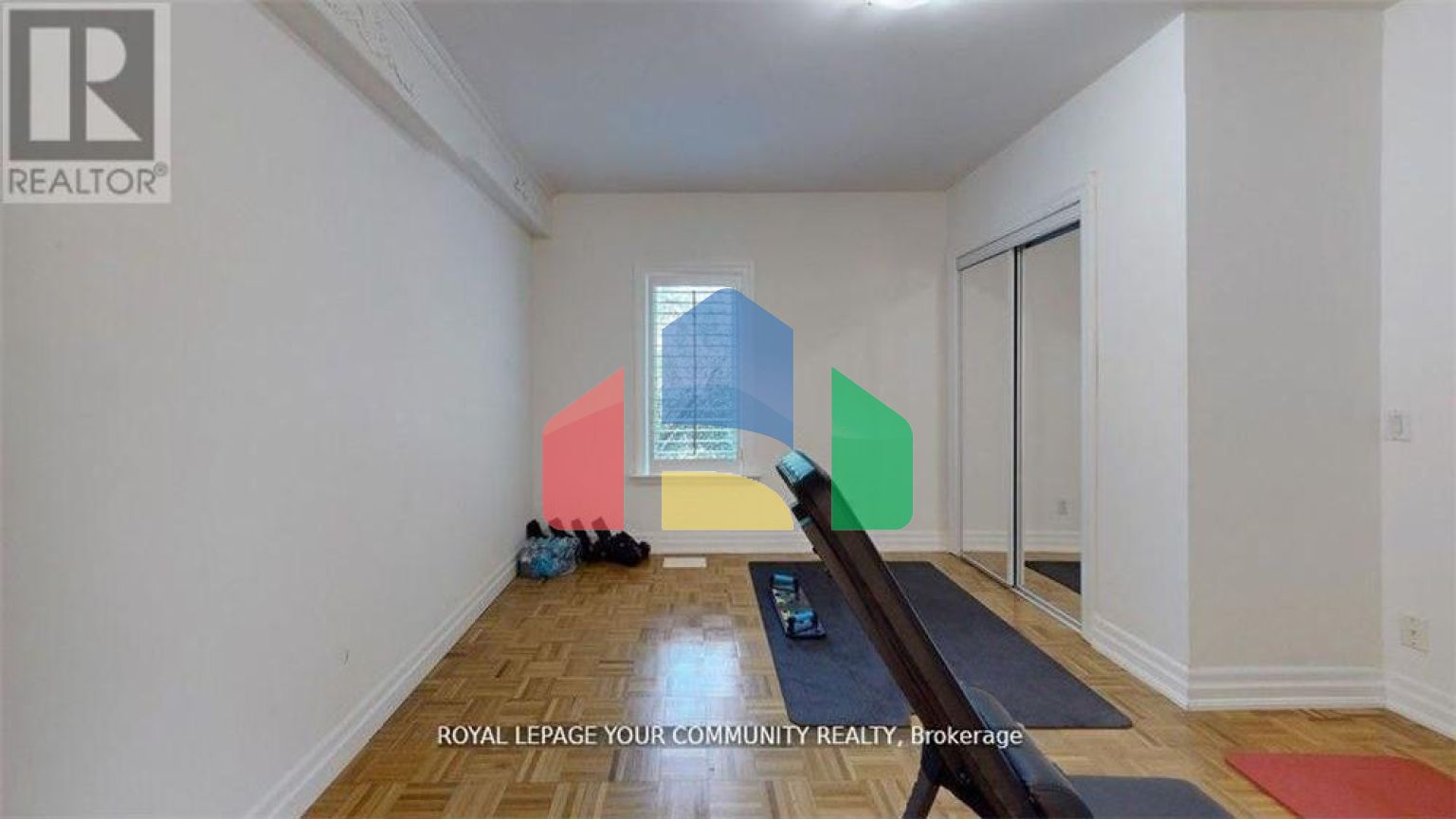 Residential - Single Family Home - Richmond Hill, Canada - Canada