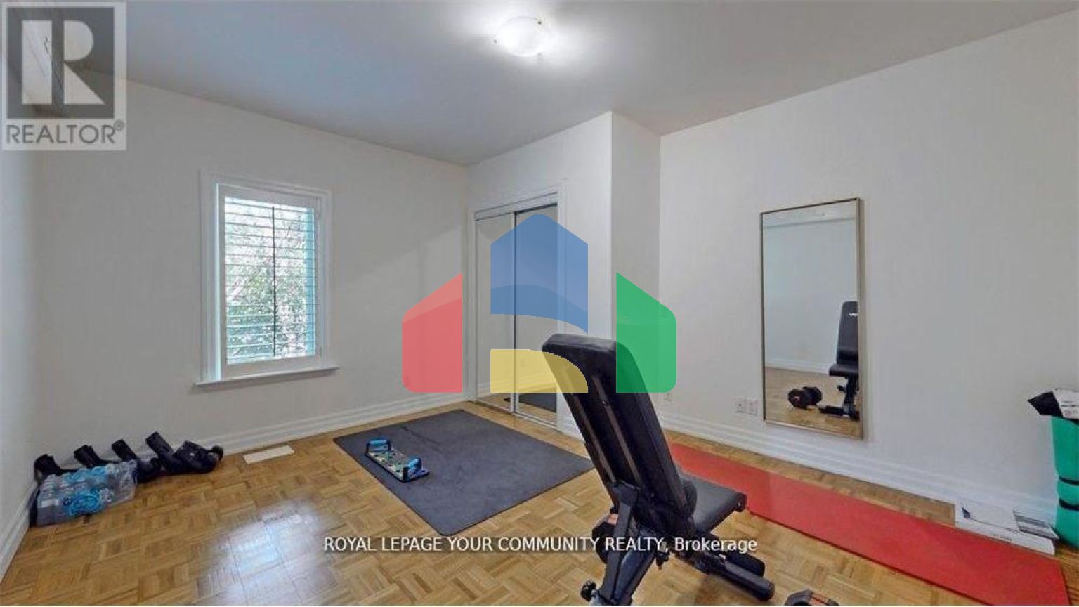 Residential - Single Family Home - Richmond Hill, Canada - Canada